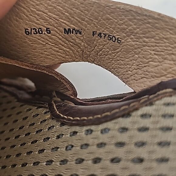 Born Hyka Sandal Slip On Brown Size 6.5 - Picture 5 of 8